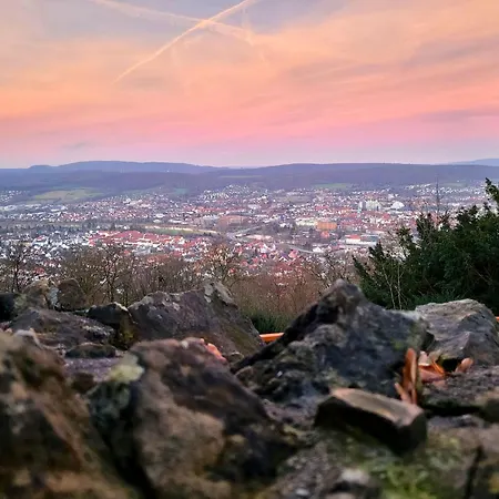 Jasta Homes Altstadt, Zentral, Ueberdachter Parkplatz, Netflix, Vollausstattung, Loft, Modern Und Komfort Appartamento *