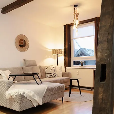 Jasta Homes Altstadt, Zentral, überdachter Parkplatz, Netflix, Vollausstattung, Loft, Modern Und Komfort Apartamento